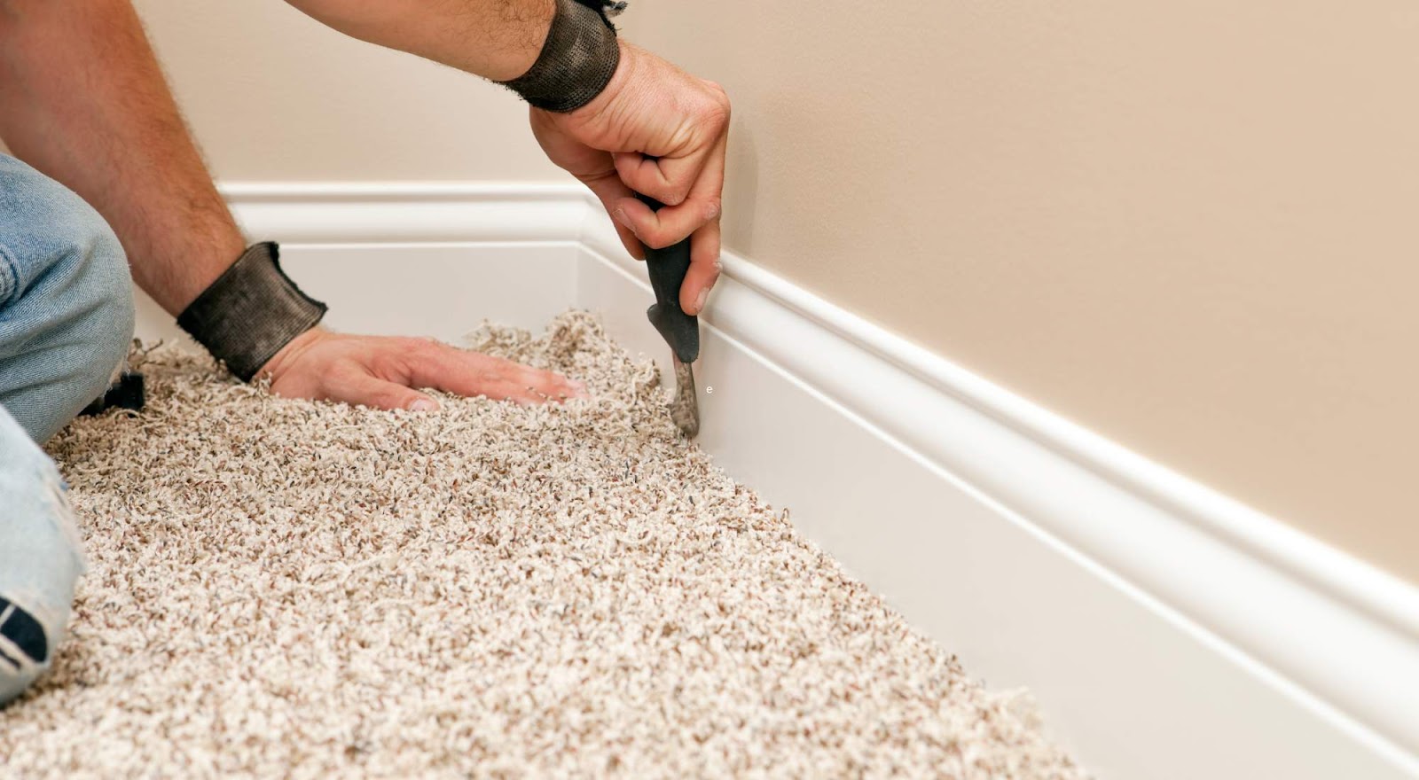 how to get rid of the smell of new carpet